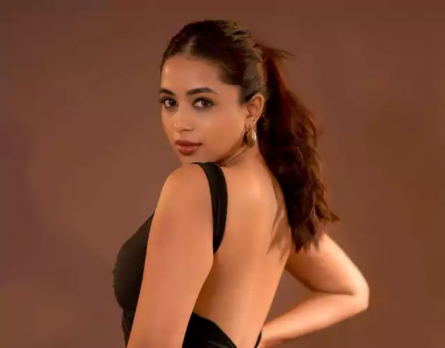 Rittika Chakraborty Glam Pics